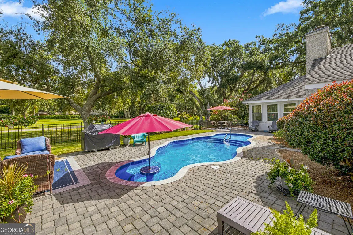 135 Colonial Drive, Saint Simons, GA 31522 - #1