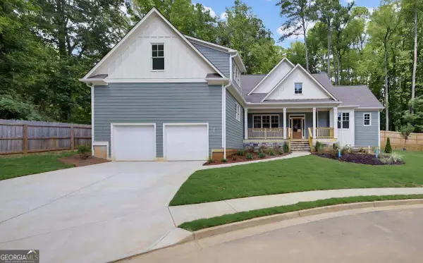 3135 King Walk Drive, Atlanta, GA 30311