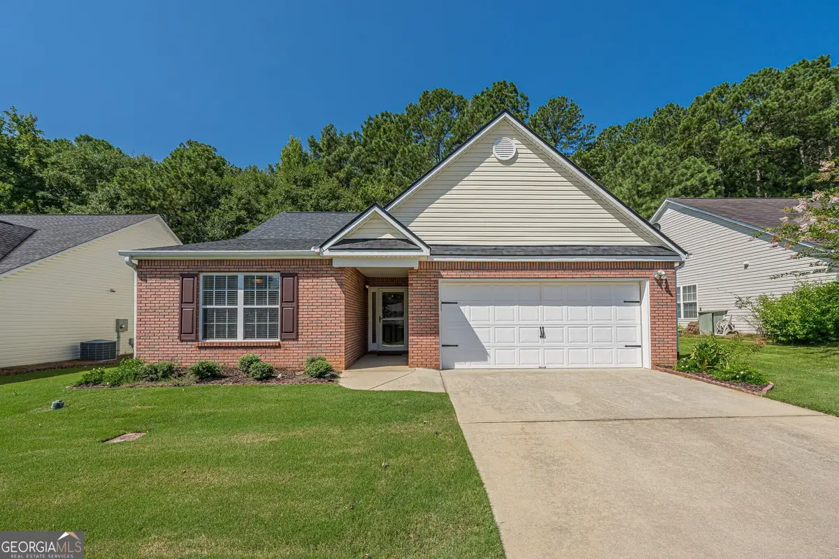 912 Village View Circle, Loganville, GA 30052 - #1