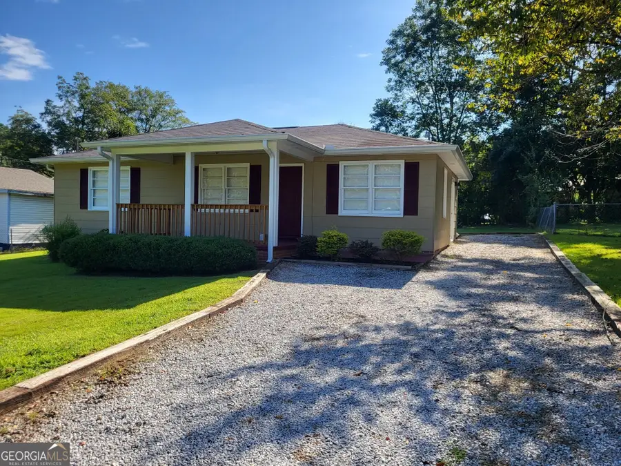 112 N 13th Avenue, Lanett, AL 36863 - #3