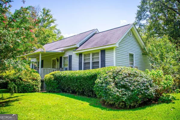 53 Garrett Lane, Carrollton, GA 30117