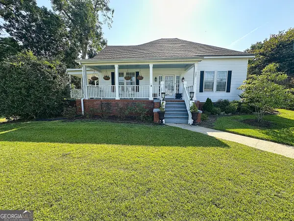 207 College Street, Hogansville, GA 30230