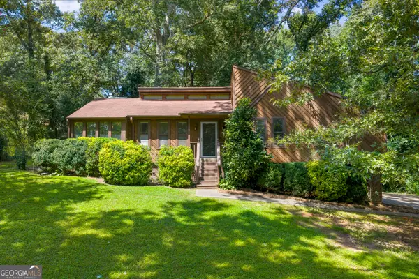 2656 Royal Oak Court, Acworth, GA 30102