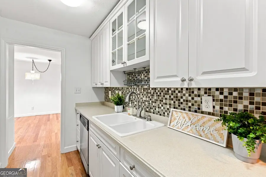 395 Pharr Road Ne #208, Atlanta, GA 30305 - #2