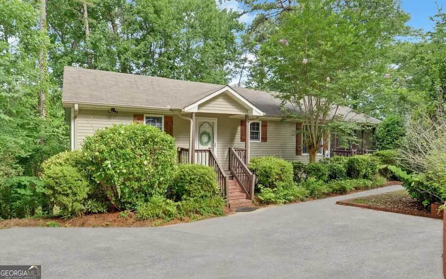 303 River Point Road, Martin, GA 30557 - #2