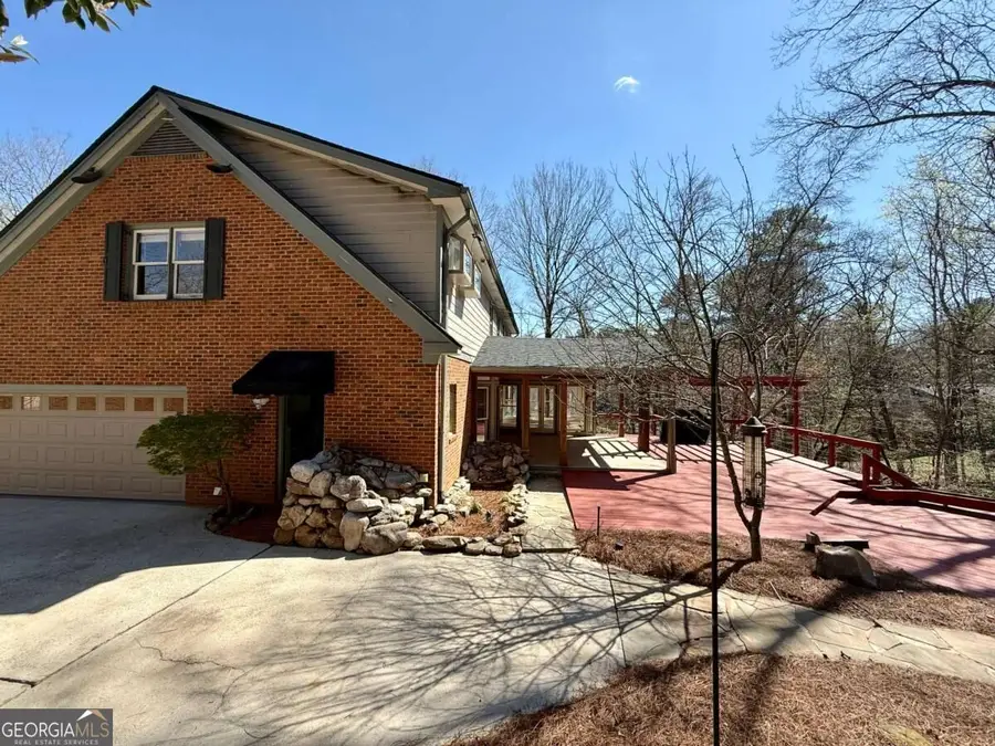 7300 Chattahoochee Bluff Drive, Atlanta, GA 30350 - #3