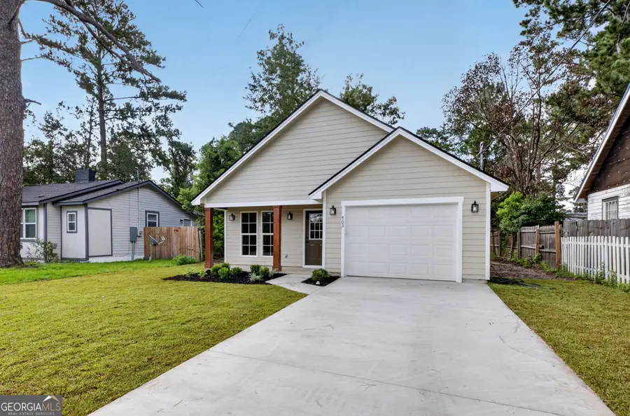 703 E Adair Street, Valdosta, GA 31601 - #3