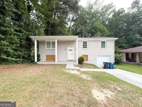 6525 Woodford Road, Atlanta, GA 30349
