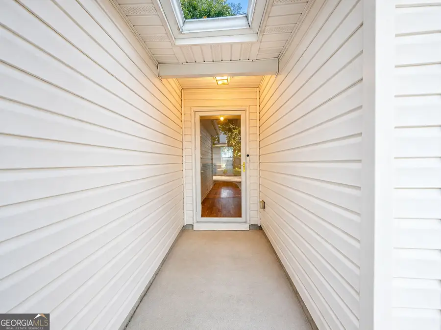 2490 Rambling Way, Lithonia, GA 30058 - #2