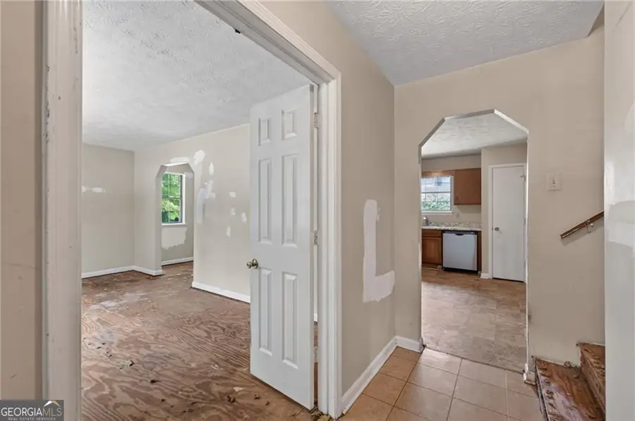 6077 Cherokee Valley Terrace, Lithonia, GA 30058 - #3