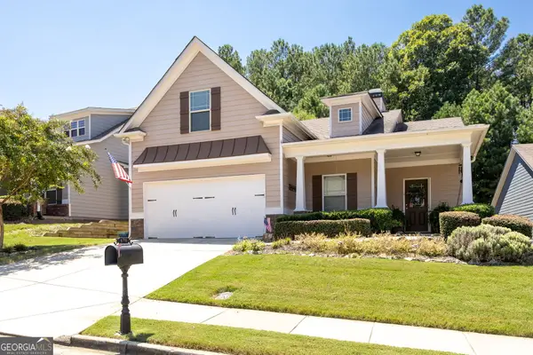 429 Hawthorne Ridge Circle, Dallas, GA 30132