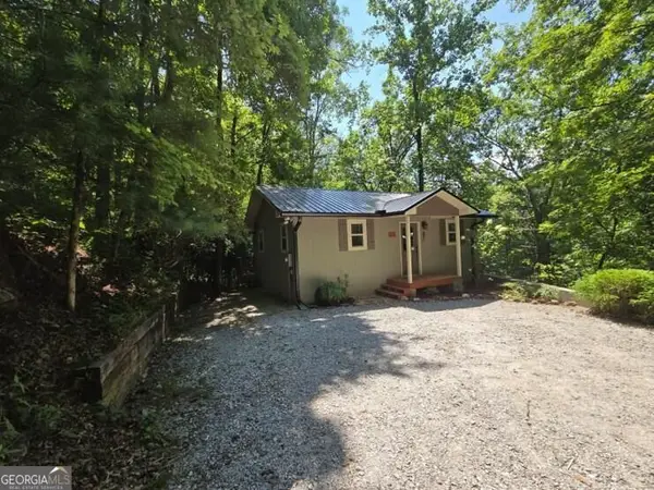 234 Eastview Lane, Clayton, GA 30525