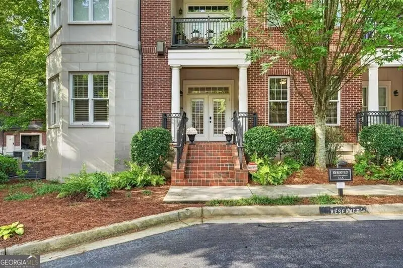 3635 E Paces Circle Ne #1120, Atlanta, GA 30326 - #1
