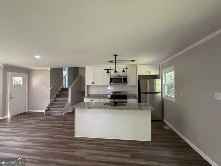 215 Sunnydale Drive, Warner Robins, GA 31088 - #2
