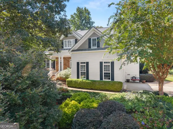 4614 Chartwell Chase Court, Flowery Branch, GA 30542