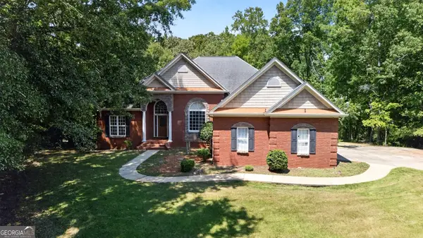 4002 White Oak Ln Lane, LaGrange, GA 30240