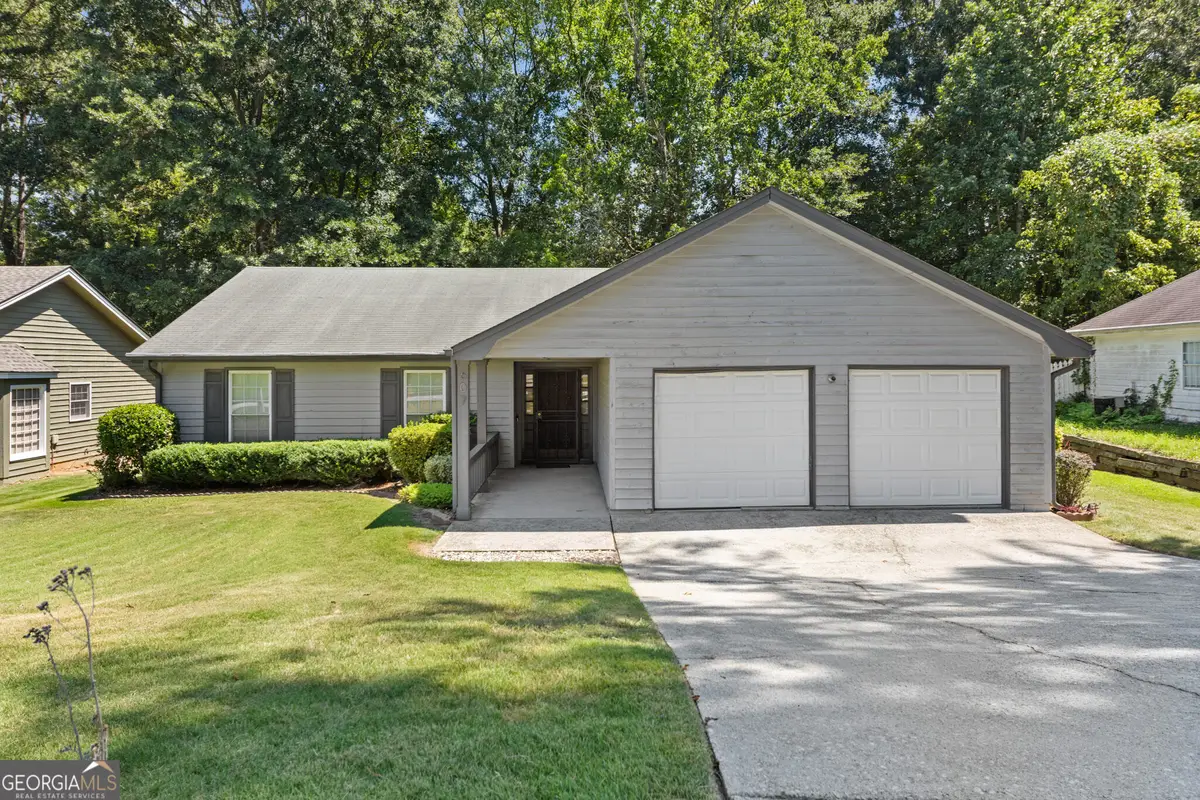 607 Stonemill Manor, Lithonia, GA 30058 - #1