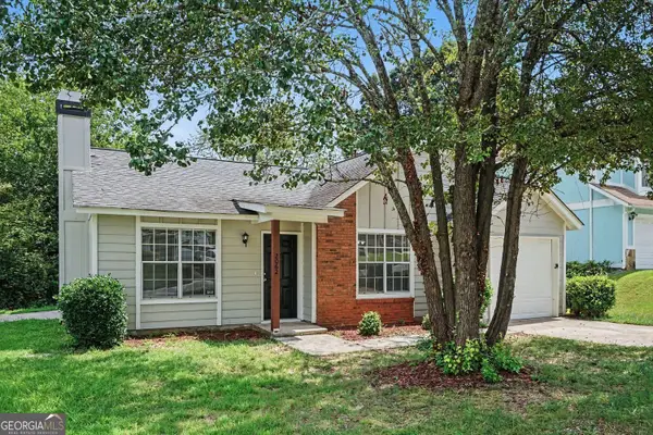 2062 W Morgan's Bluff Court, Lithonia, GA 30058