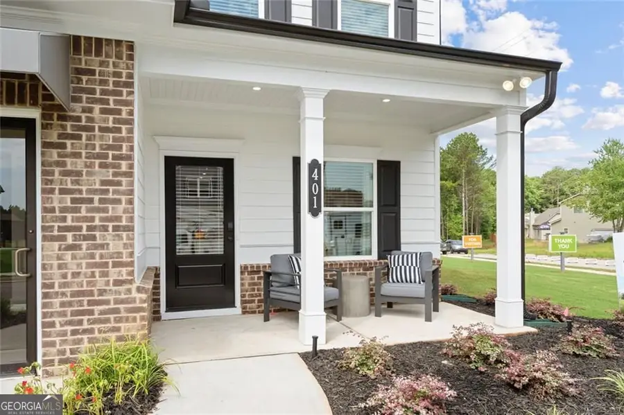 542 Grover Street, Hoschton, GA 30548 - #2