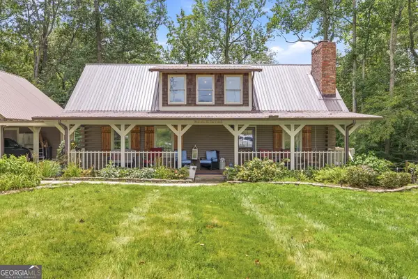 938 Waters Street W, Clarkesville, GA 30523