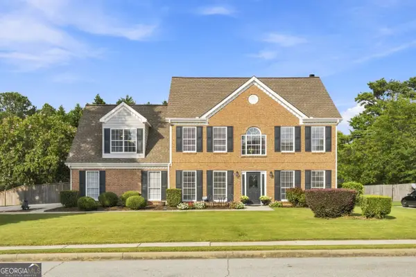 3845 Brushy Wood Ct, Loganville, GA 30052