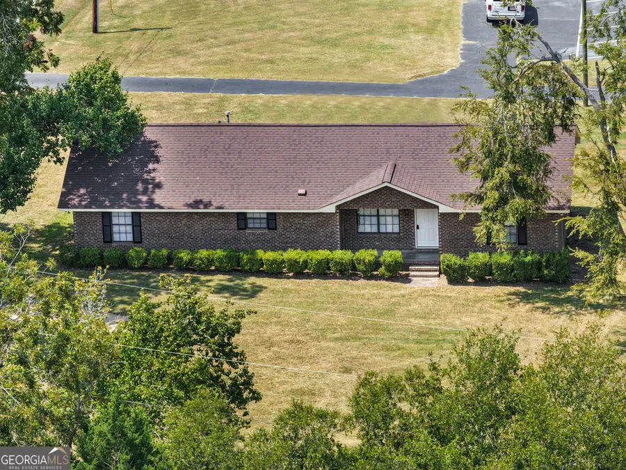 133 S Richardson Street, Mount Vernon, GA 30445 - #2