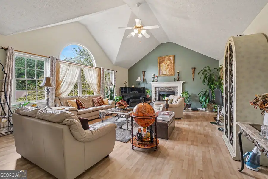 1030 Queensbury Run, Acworth, GA 30102 - #2