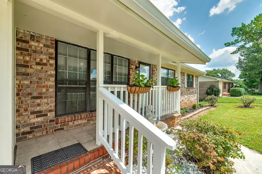 960 Kingston Road Nw, Conyers, GA 30012 - #2