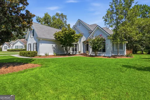 12 Baymeadow Lane, Savannah, GA 31405