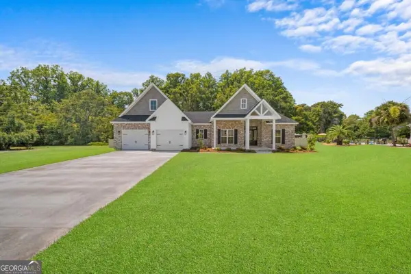 12 Wisteria Lane, Claxton, GA 30417