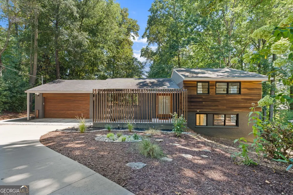 4351 Peachtree Dunwoody Road Ne, Atlanta, GA 30342 - #1