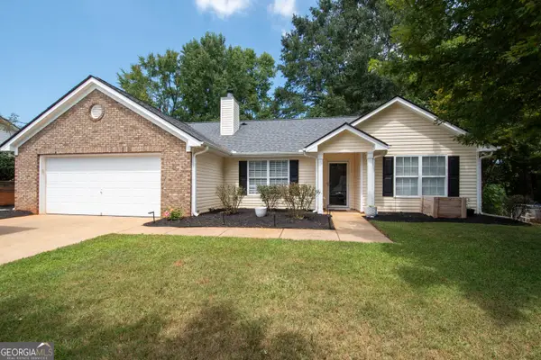 22 Lexington Drive, Grantville, GA 30220