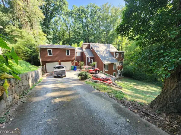258 Kenilworth Circle, Stone Mountain, GA 30083
