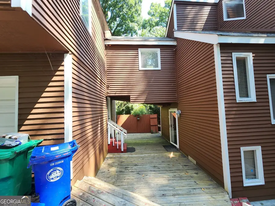 258 Kenilworth Circle, Stone Mountain, GA 30083 - #2