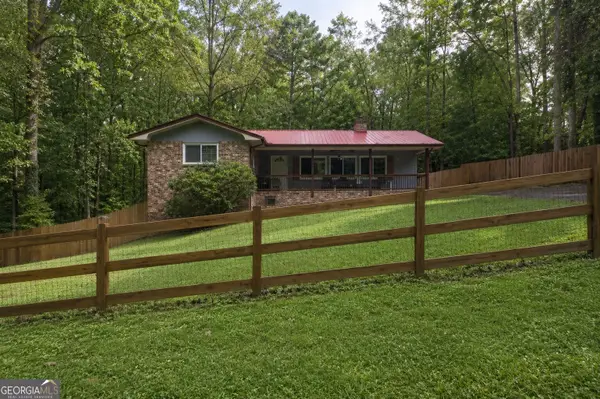 1552 Todd Lane Sw, Lilburn, GA 30047
