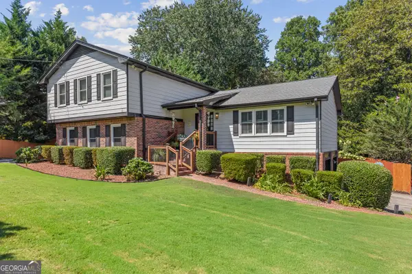 229 Coeur Place Sw, Lilburn, GA 30047