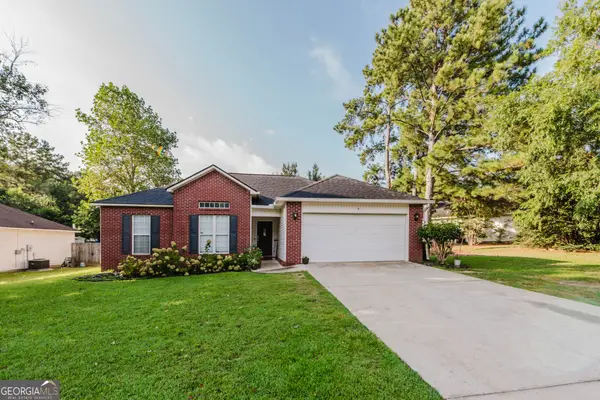 111 Saint Brendands Dr, Bonaire, GA 31005