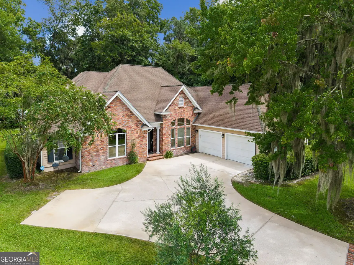 912 Riverview Drive E, Saint Marys, GA 31558 - #1