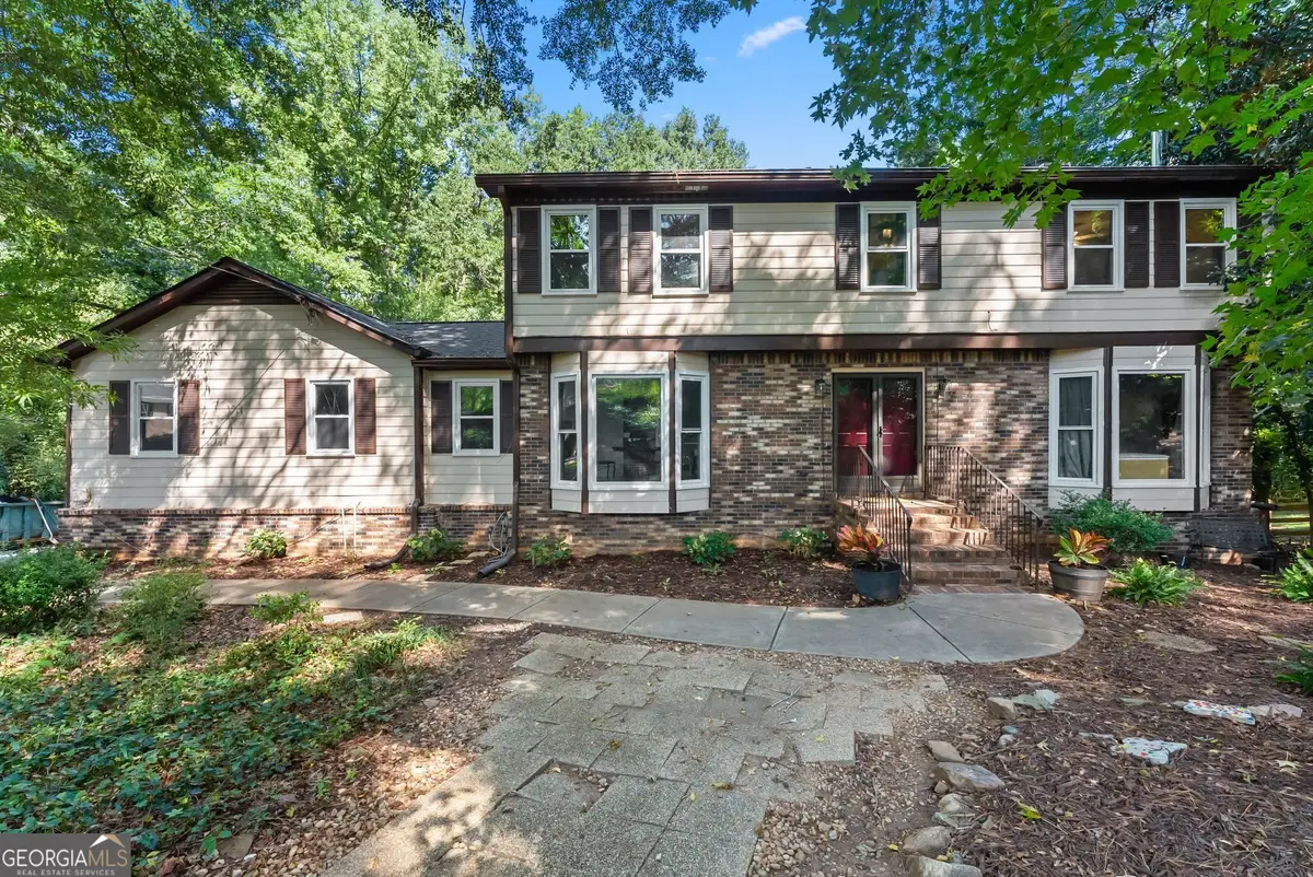 3824 Shawnee Run Sw, Lilburn, GA 30047 - #1