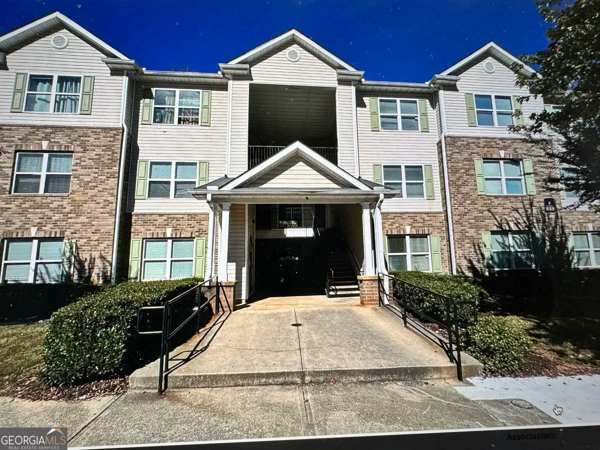 3203 Fairington Ridge Circle, Lithonia, GA 30038 - #1