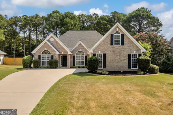 2920 Meadow Gate Way, Loganville, GA 30052
