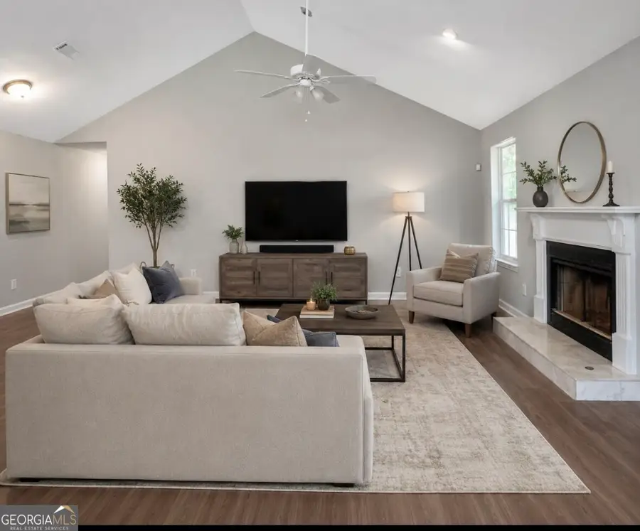 956 Forest Path, Stone Mountain, GA 30088 - #3