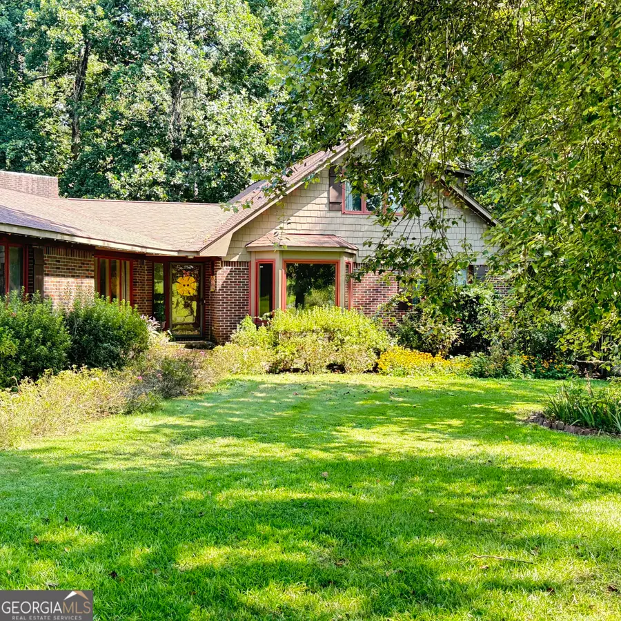1027 1st Avenue, Centre, AL 35960 - #2
