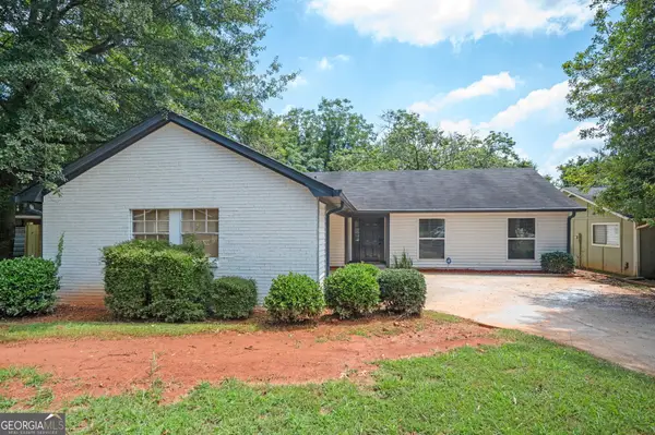 1130 Mannbrook Drive, Stone Mountain, GA 30083