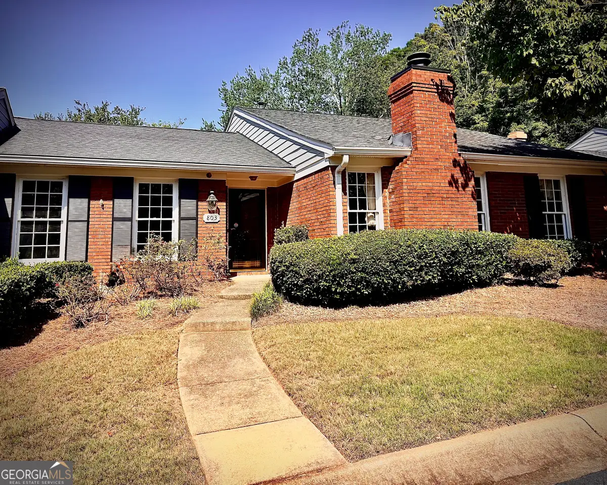 803 Dunwoody Chace, Sandy Springs, GA 30328 - #1
