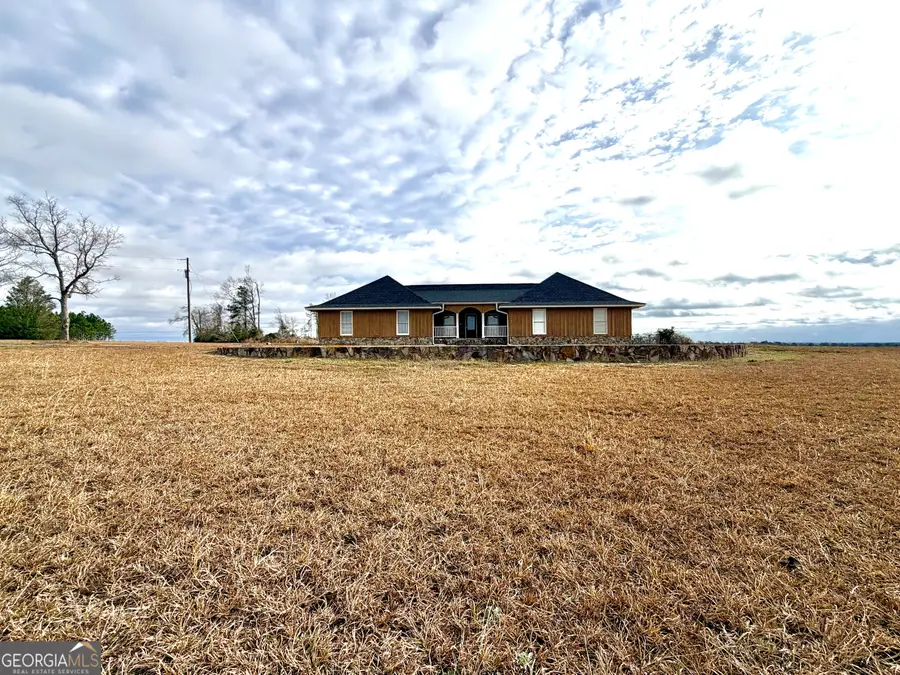 2166 Ga Highway 199, Mount Vernon, GA 30445 - #2