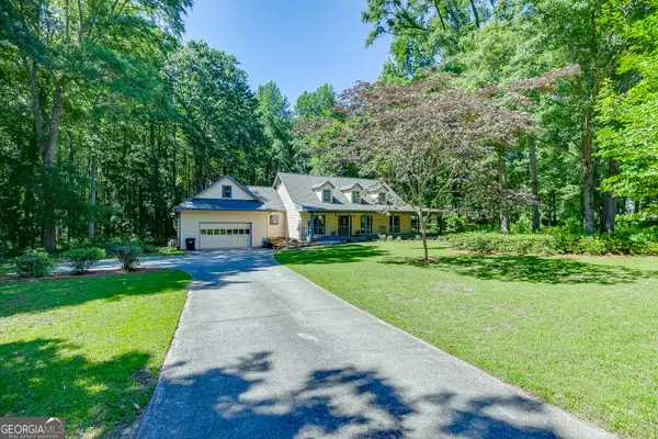 2720 Bay Ridge Drive, Loganville, GA 30052