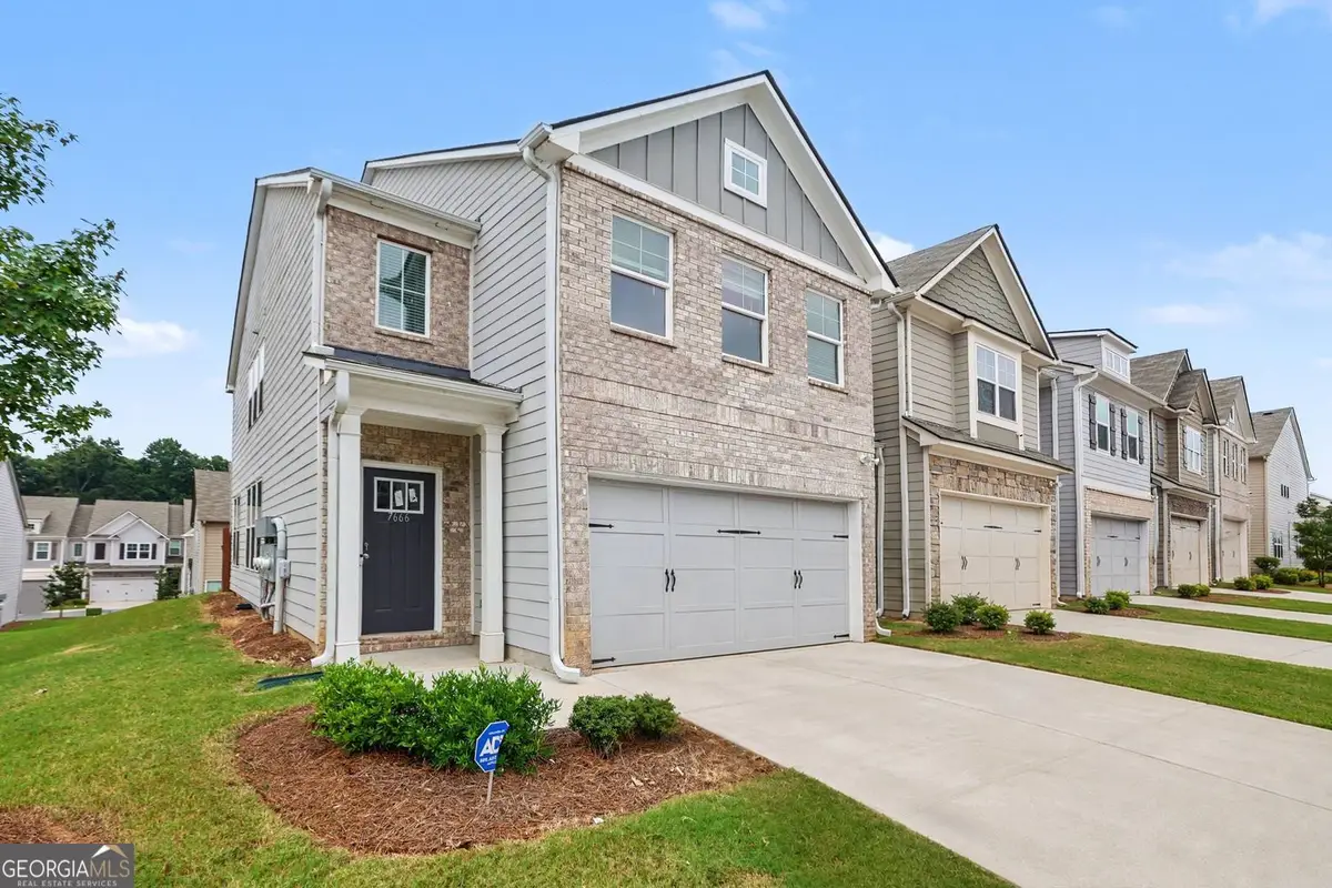 7666 Squire Court, Fairburn, GA 30213 - #1