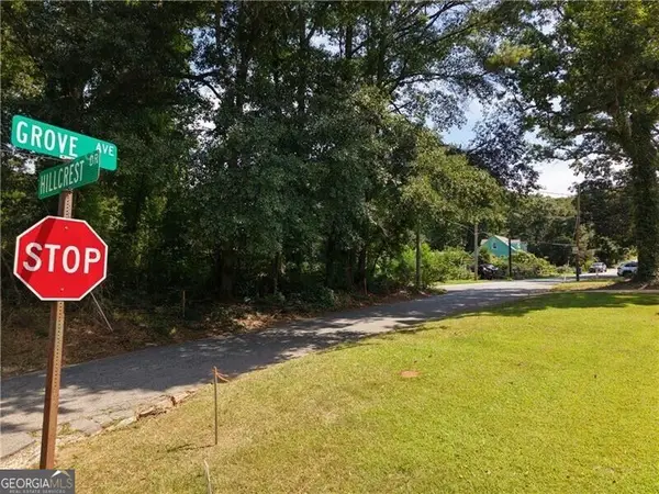 1929 Grove Avenue, East Point, GA 30344
