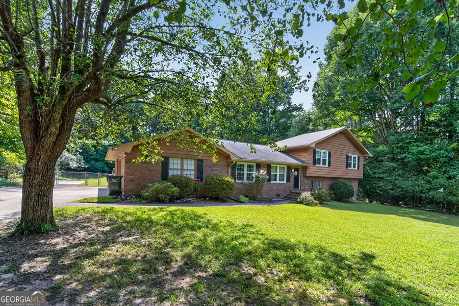 2197 Valley Creek Circle, Snellville, GA 30078 - #3